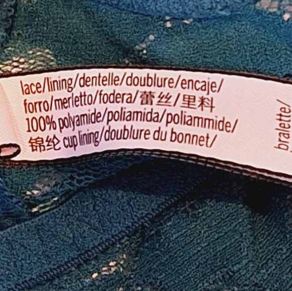 Victoria's Secret lace bralette - Picture 5 of 5